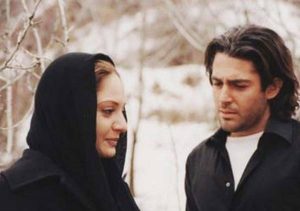 مهناز افشار و محمدرضا گلزار در فیلم زهر عسل
