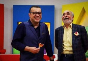 سعید و سپند امیرسلیمانی در کنار هم در یک برنامه در حال خندیدن
