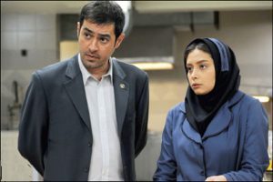 دیبا زاهدی و شهاب حسینی در صحنه ای از فیلم پنج ستاره