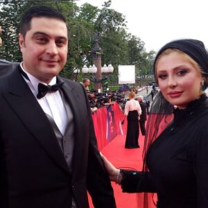 تیپ مشکی نیوشا ضیغمی و همسرش در جشنواره ی فیلم