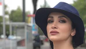 روناک یونسی با کلاه - عمل زیبایی روناک یونسی