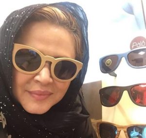 بهاره رهنما از بازیگران زن ایرانی با عینک دودی