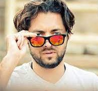 بهرام رادان از بازیگران مرد ایرانی با عینک