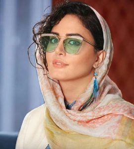 الناز شاکردوست از بازیگران زن ایرانی با عینک دودی