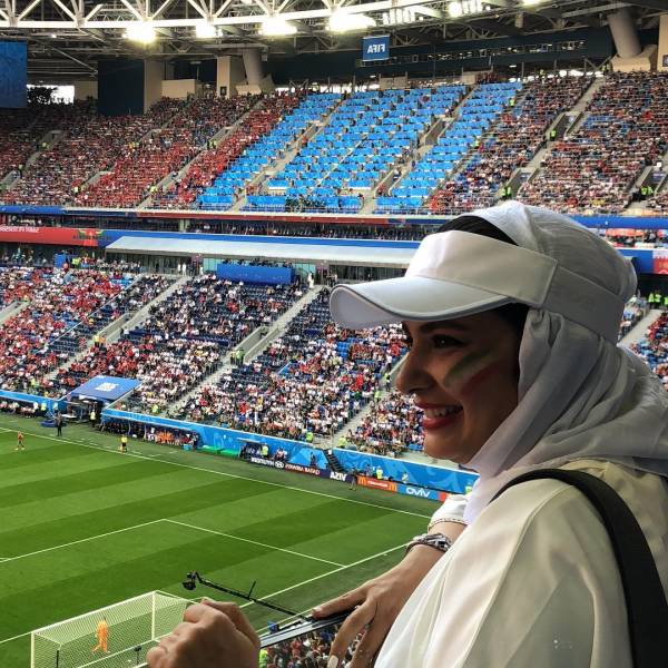 لیندا کیانی در جام جهانی برزیل - بیوگرافی لیندا کیانی