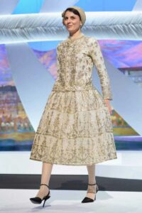 لباس لیلا حاتمی با قدمت 180 سال