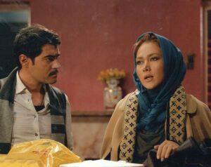 شهاب حسینی و آناهیتا نعمتی در فیلم برف روی شیروانی داغ