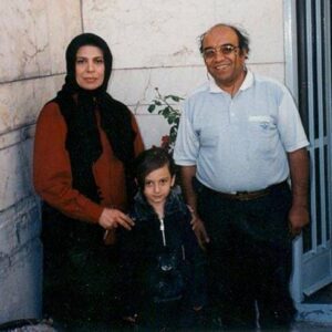 گوهر خیراندیش در کنار جمشید اسماعیل خانی