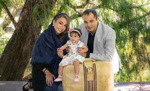 شبنم قلی خانی در کنار همسر و دخترش