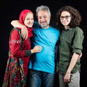 عکس حسن جوهرچی در کنار پسرش علی و دخترش آوا