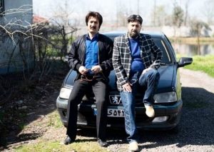 هومن حاجی عبداللهی و احمد مهران فر در سریال پایتخت 6