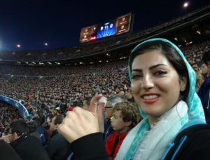 هلیا امامی در استادیوم