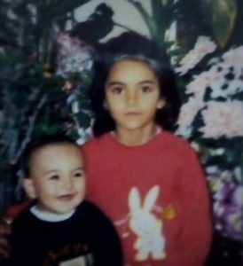 عکس کودکی مهشید جوادی و برادرش