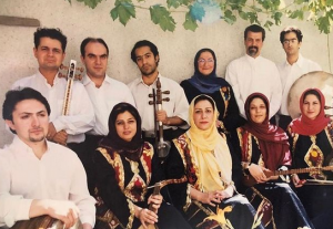 افشین هاشمی در گروه موسیقی خنیا