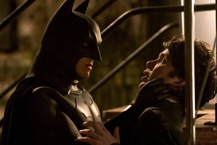 فیلم بتمن آغاز می‌کند یا ‌Batman Begins محصول ۲۰۰۵