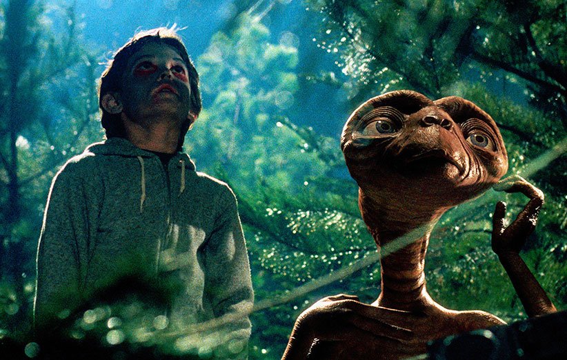 ئی تی موجود فرازمینی (E.T. the Extra-Terrestrial) از فیلم های برتر استیون اسپیلبرگ