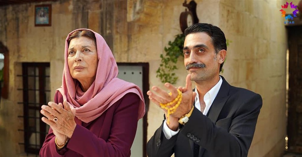 دیرن پولاتولاری و شریف سزر در سریال تلویزیونی «چشم چران عمارت»(Yali Çapkini)